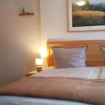 Zur Eiche - 3* Bohlen (Saxony)